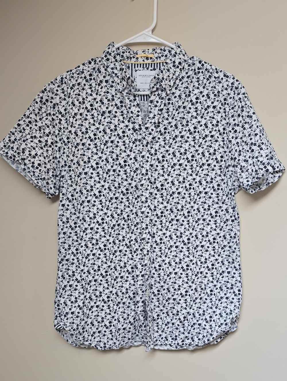 Denim & Flower White Short-Sleeve Button-Up with Navy Floral Print